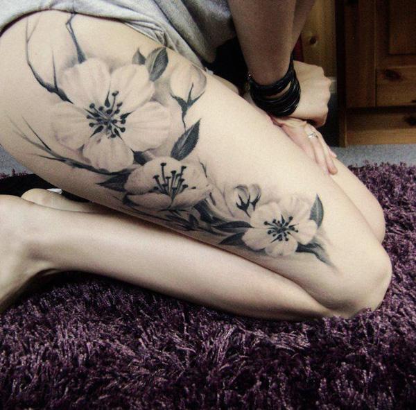 130 Thigh Tattoo Ideas for Men and Women