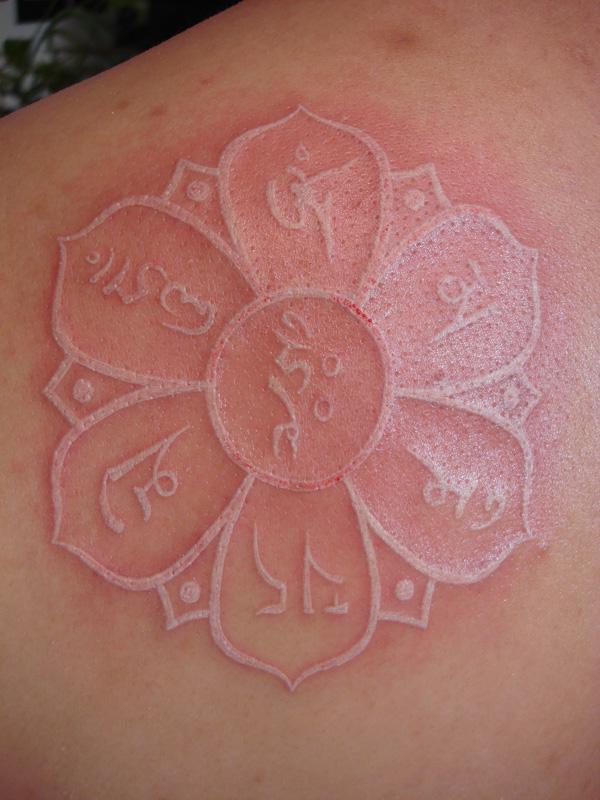 60+ Ideas for White Ink Tattoos