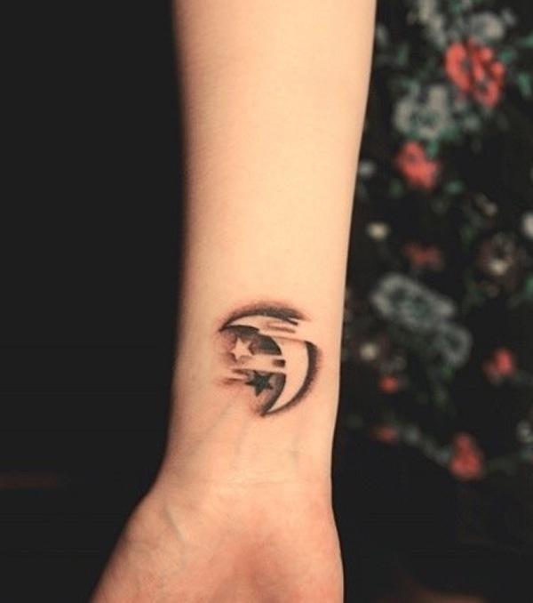 50 Examples of Moon Tattoos