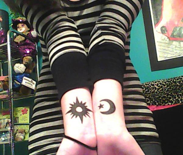 50 Examples of Moon Tattoos