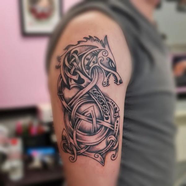 70 Awesome Celtic tattoo Designs