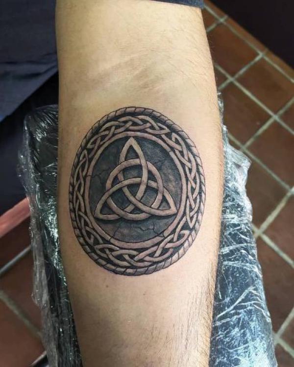 70 Awesome Celtic tattoo Designs