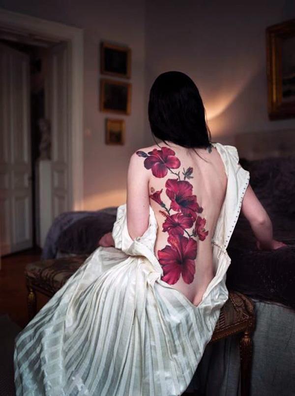 50+ Pictures of Tattooed Women