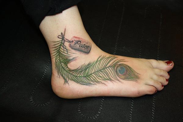 55+ Vibrant Peacock Tattoo Designs