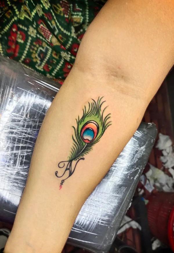 55+ Vibrant Peacock Tattoo Designs
