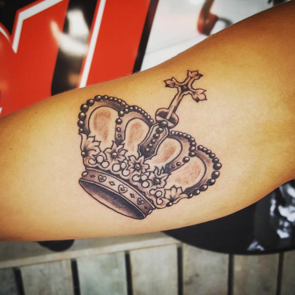 Inked Royalty: Explore 100 Meaningful Crown Tattoos