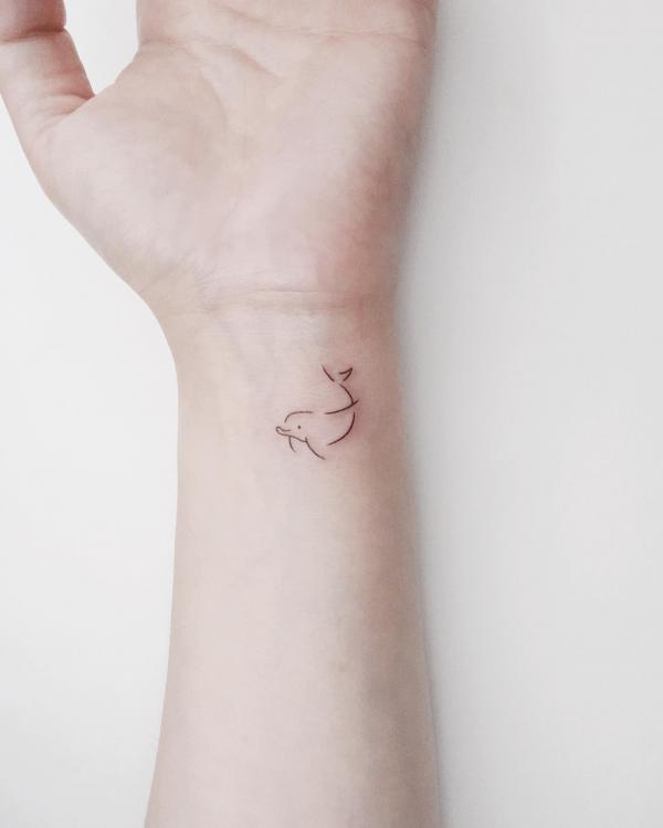 130 Lovely Dolphin Tattoos and Meanings