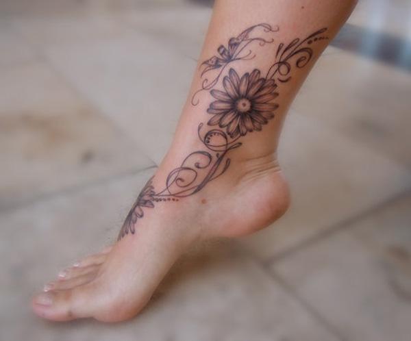 70 Ankle Tattoos for Women: Adding Spice to Your Step!