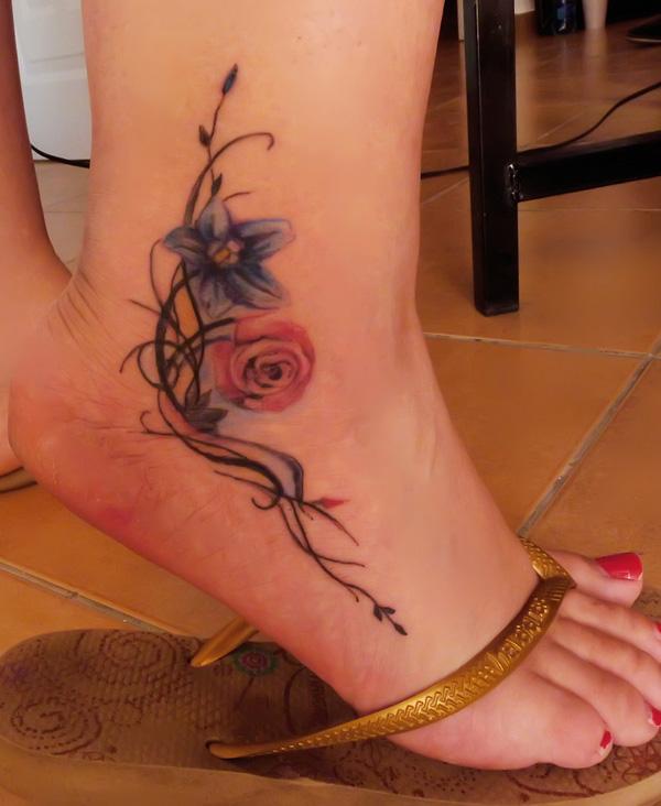 70 Ankle Tattoos for Women: Adding Spice to Your Step!