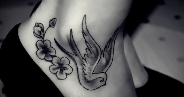 70 Ankle Tattoos for Women: Adding Spice to Your Step!