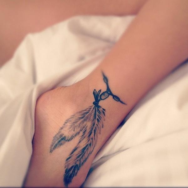 70 Ankle Tattoos for Women: Adding Spice to Your Step!
