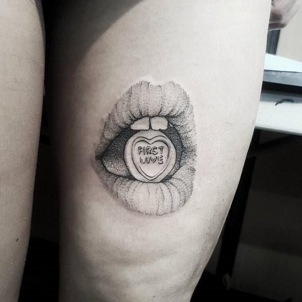 30+ Incredible Lip Tattoos
