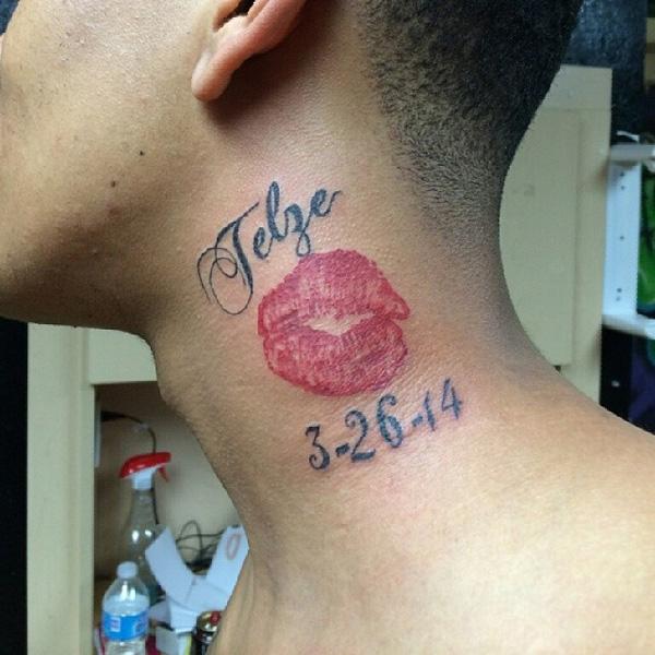 30+ Incredible Lip Tattoos