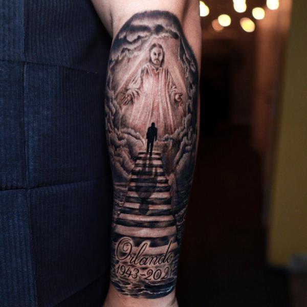 60 Holy Jesus tattoos to Express Your Faith