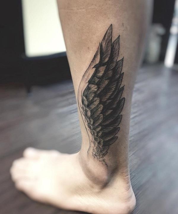 35 Breathtaking Wings Tattoo Designs