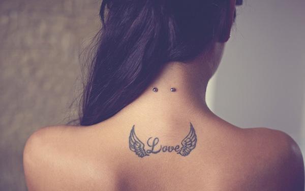 35 Breathtaking Wings Tattoo Designs