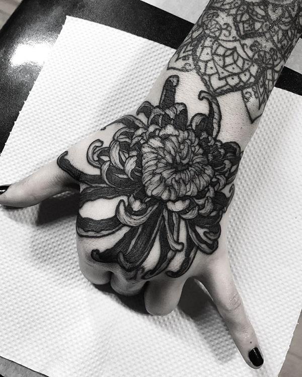 90 Beautiful Chrysanthemum Tattoo Ideas
