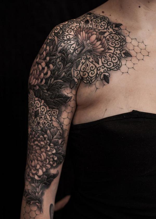 90 Beautiful Chrysanthemum Tattoo Ideas