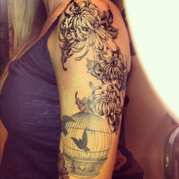 90 Beautiful Chrysanthemum Tattoo Ideas