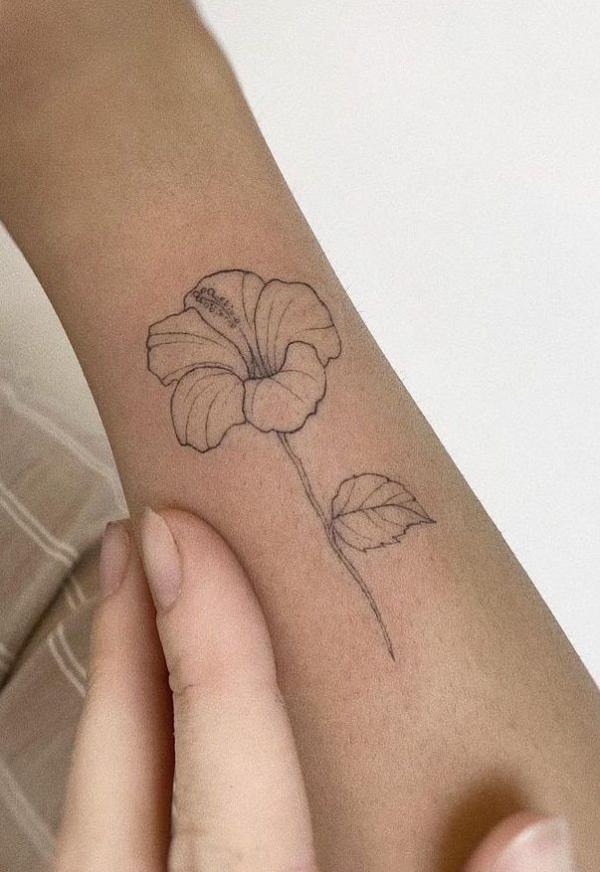80 Hibiscus Tattoo Designs with Meaning