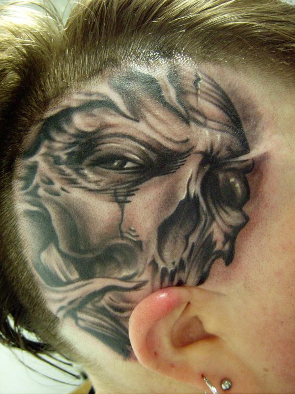 70 Crazy Head Tattoos Defying Norms