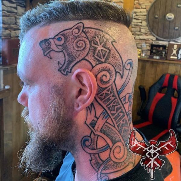 70 Crazy Head Tattoos Defying Norms