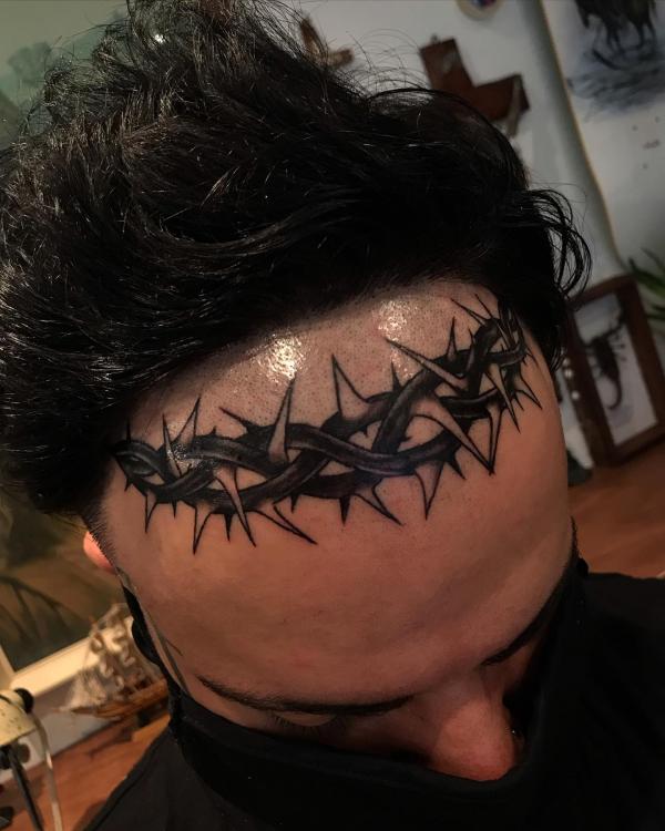 70 Crazy Head Tattoos Defying Norms