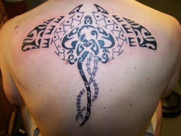 Meet the Rays - Impressive Polynesian Tattoos