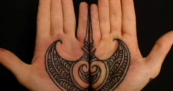 Meet the Rays - Impressive Polynesian Tattoos