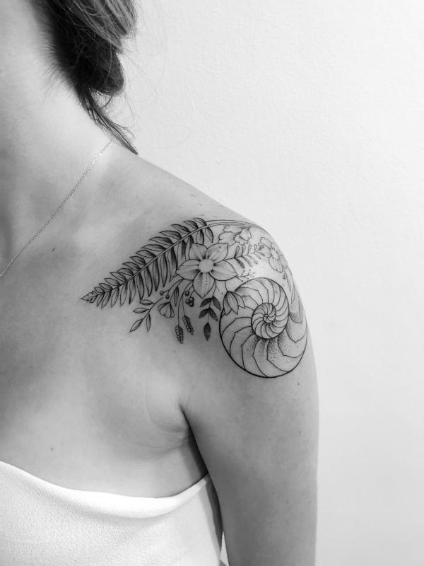 130 Shell Tattoos Make You Wonder Sea Life
