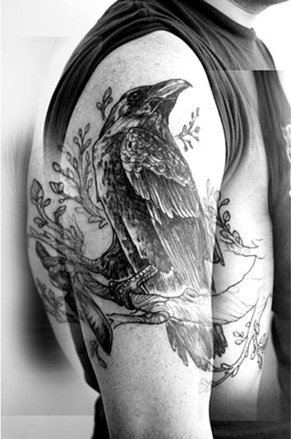 60+ Mysterious Raven Tattoos