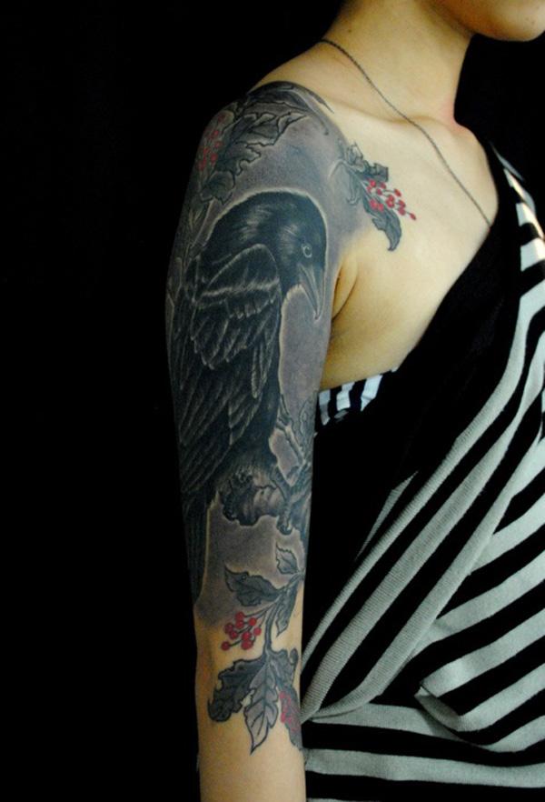 60+ Mysterious Raven Tattoos