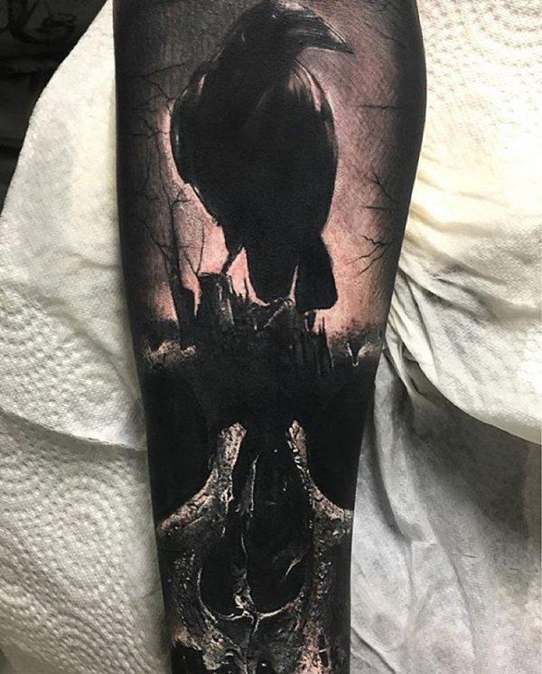 60+ Mysterious Raven Tattoos