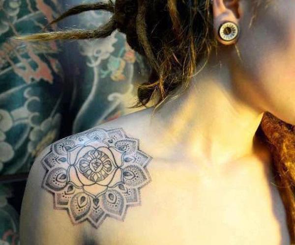 50 Cute Clavicle Tattoos for Women