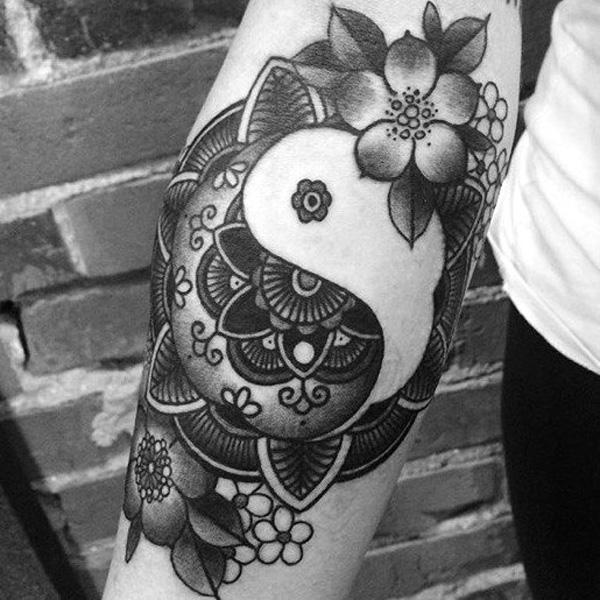 80 Mysterious Yin Yang Tattoo Designs