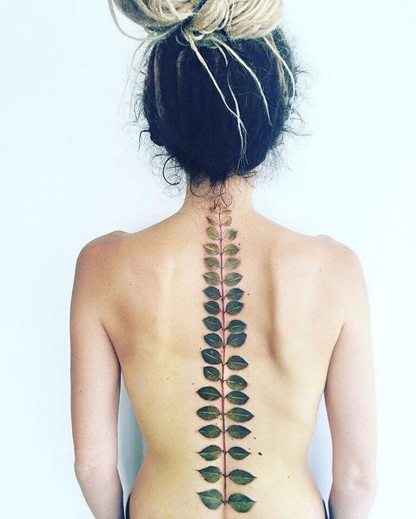 40+ Spine Tattoo Ideas for Women