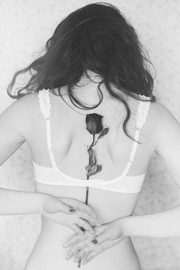 40+ Spine Tattoo Ideas for Women