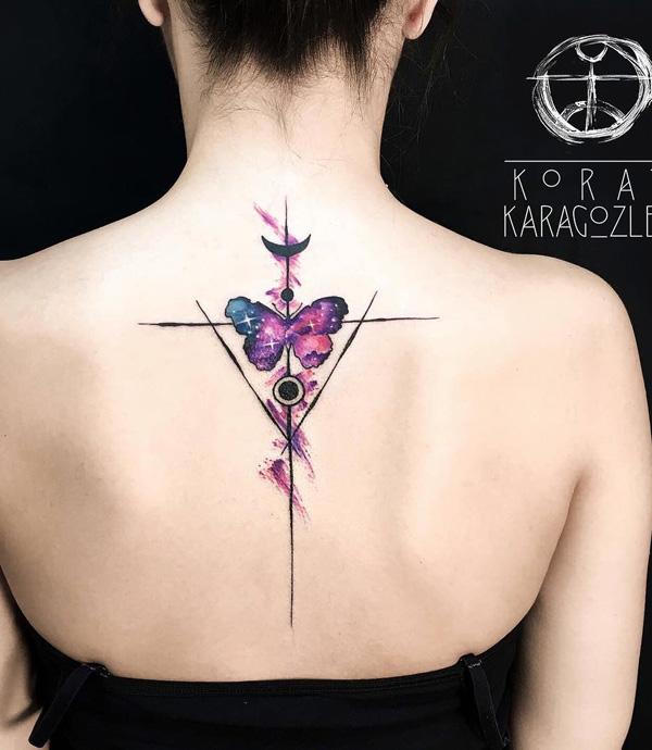40+ Spine Tattoo Ideas for Women