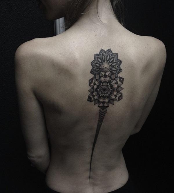40+ Spine Tattoo Ideas for Women