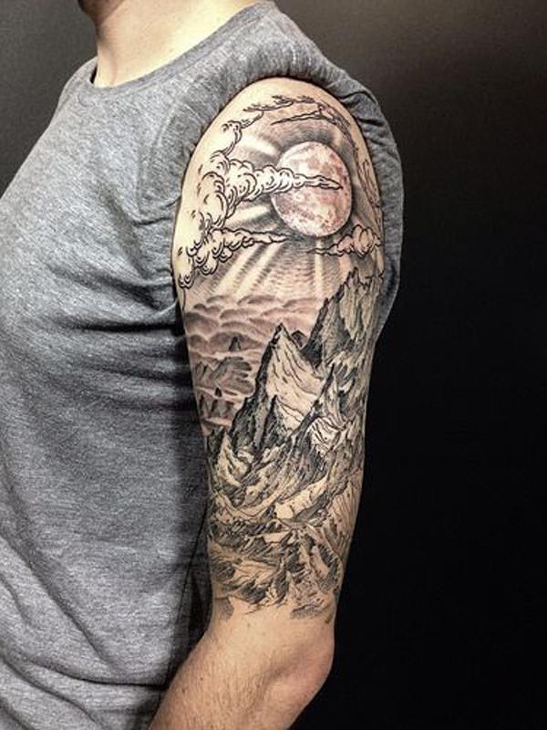 40+ Mountain Tattoo Ideas