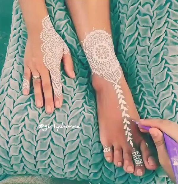 25 Amazing White Henna Designs