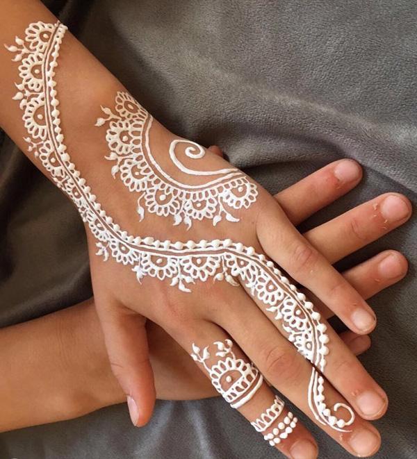 25 Amazing White Henna Designs