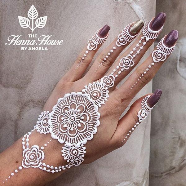 25 Amazing White Henna Designs