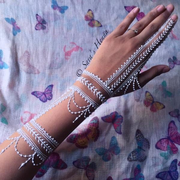25 Amazing White Henna Designs