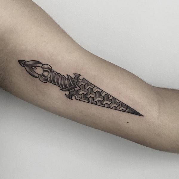 50 Sword Tattoo Ideas