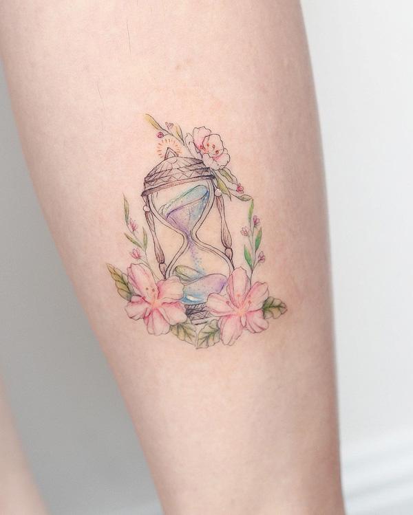 60 Hourglass Tattoo Ideas
