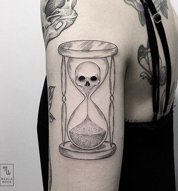 60 Hourglass Tattoo Ideas