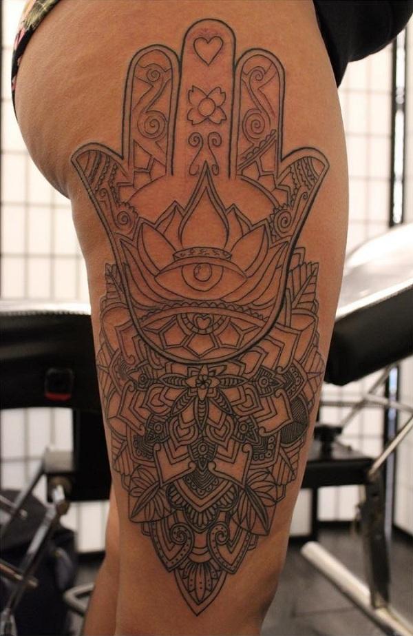 35 Unbelievable Hamsa Tattoo Ideas