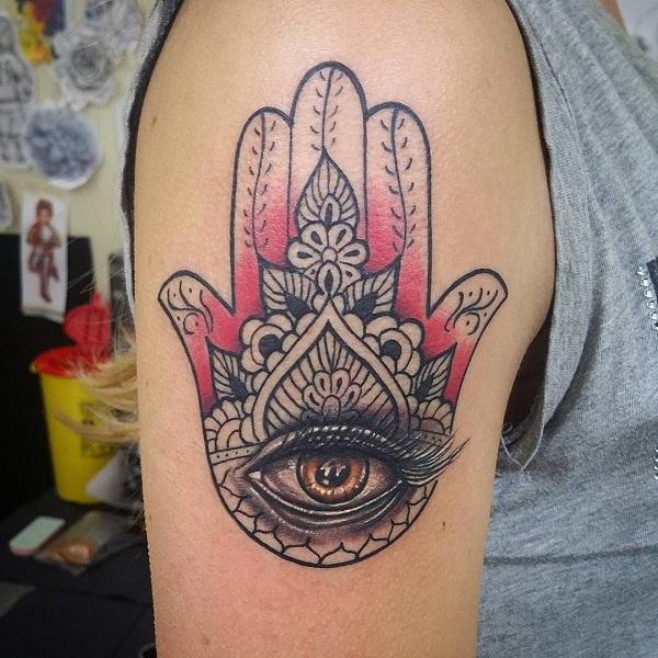 35 Unbelievable Hamsa Tattoo Ideas