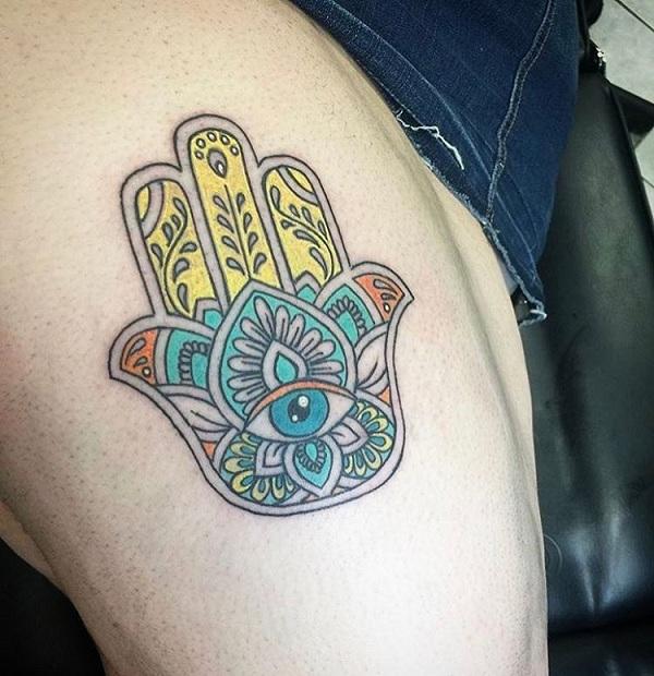 35 Unbelievable Hamsa Tattoo Ideas